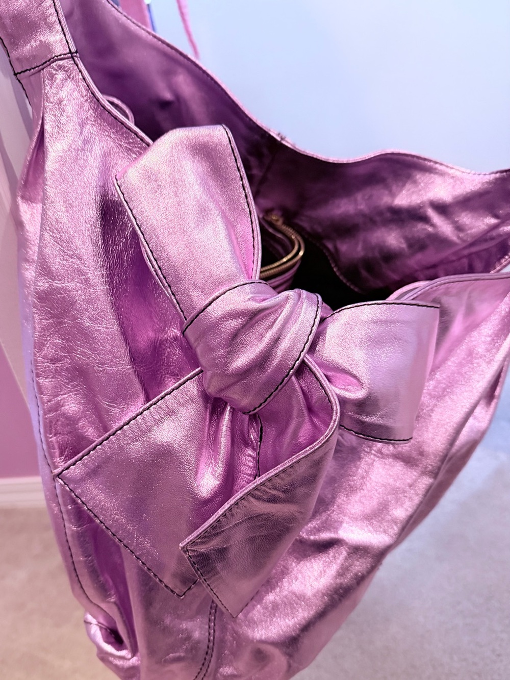Valentino Garavani Metallic Purple Tote Bag - Picture 7 of 12
